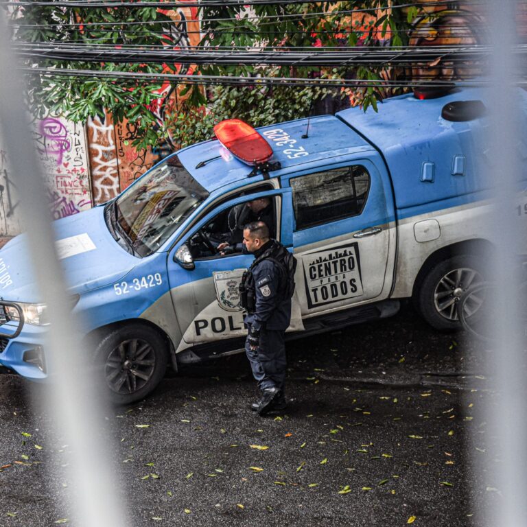 Sindsprev/RJ prepara caminhada ao Brics e polícia vigia a sede do Sindicato