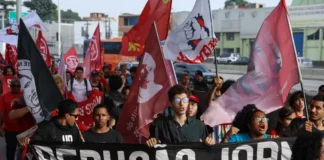 Trabalhadores e Centrais Sindicais vão às ruas pelo fim da escala 6×1 no país
